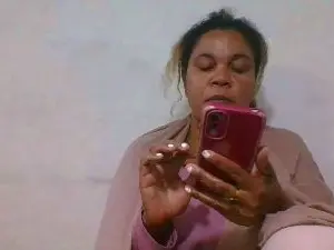Cam4 Adult Video Chat of Mahatsara