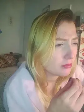Cam4 Live Porn of Mazie07