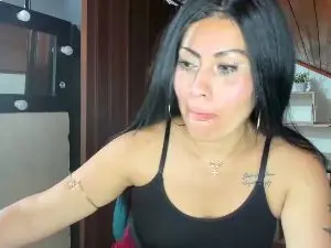 Cam4 Free Live Porn of taniamature