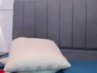 Camsoda Sex Chat of saraah-cooper