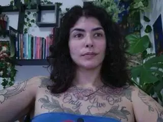 Camsoda Nude Webcam of carolprince
