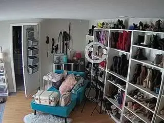 Camsoda Sex Cam of voyeurcam-missoliviablack-03