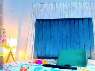 Camsoda Live Sex Cam of miahorny69