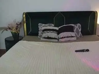 Camsoda Nude Webcam of isabellediorr