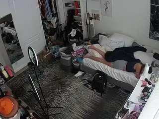 Camsoda Adult Webcams of voyeurcam-hornyhostel-02