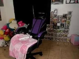 Camsoda Nude Webcam of karliekayozz