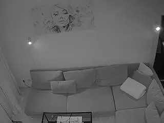 Camsoda Adult Video Chat of voyeurcam-julmodels-living-7