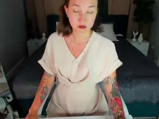 Camsoda Adult Webcams of debra-wadeee
