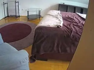 Camsoda Nude Webcam of voyeurcam-julmodels-whitebed-6