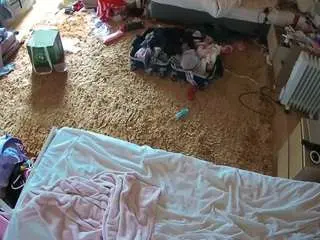 Camsoda Free Porn Cam of voyeurcam-julmodels-whitebed-5