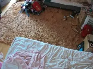 Camsoda Free Porn Cam of voyeurcam-julmodels-whitebed-5
