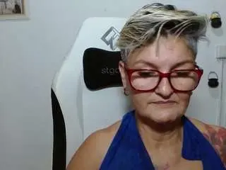 Camsoda Adult Video Chat of bety-cum2
