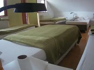 Camsoda Free Live Porn of voyeurcam-julmodels-bed-2
