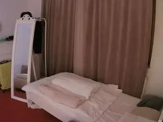 Camsoda Nude Webcam of voyeurcam-julmodels-reallife-3
