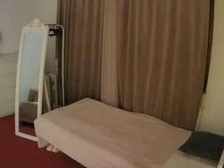 Camsoda Adult Webcams of voyeurcam-julmodels-reallife-3