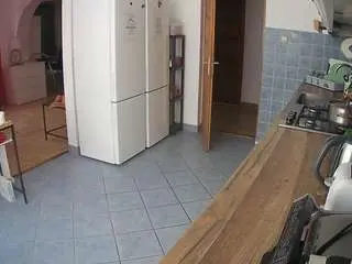 Camsoda Best Webcam of voyeurcam-julmodels-kitchen