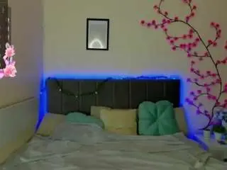 Camsoda Free Live Porn of dellaroww