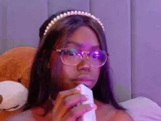 Camsoda Sex Chat of emiilylovex