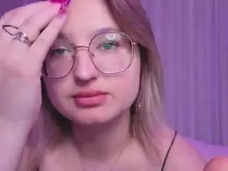 Camsoda Nude Webcam of graseneon