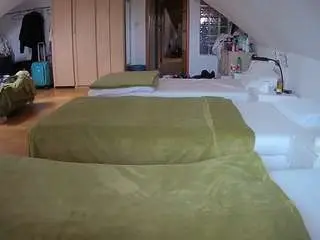 Camsoda Live Porn of voyeurcam-julmodels-bed-3