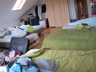Camsoda Adult Webcam of voyeurcam-julmodels-bed-3