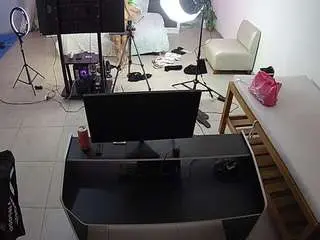 Camsoda Adult Video Chat of voyeurcam-jb-photo-studio
