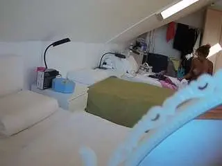 Camsoda Live Sex of voyeurcam-julmodels-bed-4