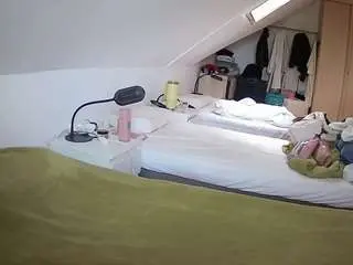 Camsoda Best live sex cam show of voyeurcam-julmodels-bed-4