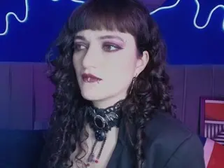 Camsoda Nude Webcam of jeannesabatier