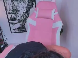 Camsoda Nude Webcam of ashleey18