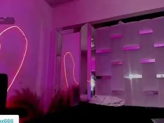 Camsoda Free Porn Cam of saraa-fox
