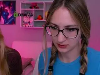 Camsoda Sex Cam of so-hot-rosalie