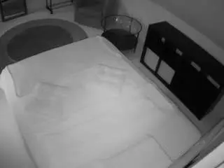 Camsoda Watch Live Sex Cams of voyeurcam-julmodels-whitebed-2