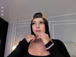 Camsoda Private Sex Chat of violeta-olsen