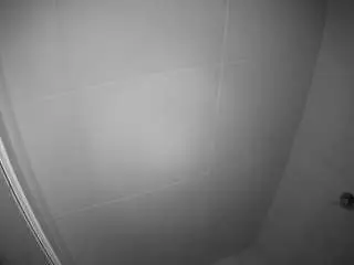 Camsoda Private Sex Chat of voyeurcam-casa-salsa-bathroom-8