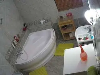 Camsoda Live Porn of voyeurcam-julmodels-bath-1st-2