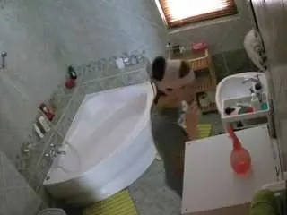 Camsoda Live Porn of voyeurcam-julmodels-bath-1st-2