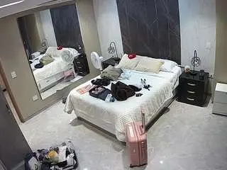 Camsoda Private Sex Chat of voyeurcam-casa-salsa-bedroom-4