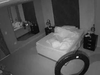 Camsoda Private Sex Chat of voyeurcam-casa-salsa-bedroom-4
