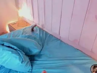 Camsoda Live Sex Cam of hillary-collins
