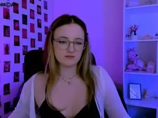 Camsoda Sex Cam of caroline-rose