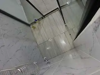 Camsoda Adult Video Chat of voyeurcam-jb-shower-2