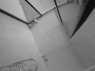 Camsoda Nude Webcam of voyeurcam-jb-shower-2