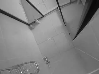 Camsoda Free Porn Cam of voyeurcam-jb-shower-2