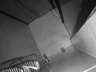 Camsoda Adult Webcams of voyeurcam-jb-shower-2