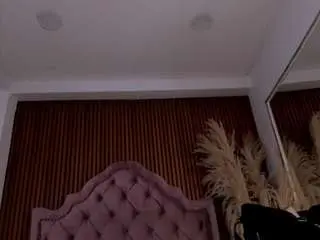 Camsoda Sex Cam of vaiolet-hot
