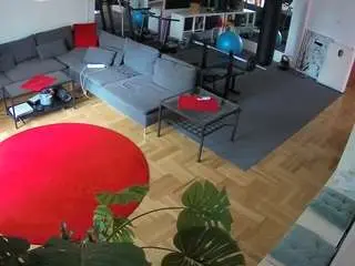 Camsoda Sex Cam of voyeurcam-julmodels-living-2