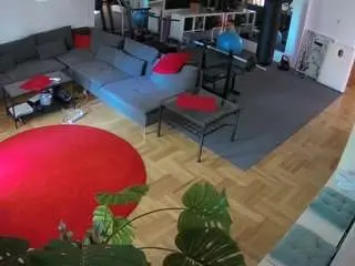 Camsoda Private Sex Chat of voyeurcam-julmodels-living-2