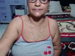 Camsoda Adult Webcam of samy-mature