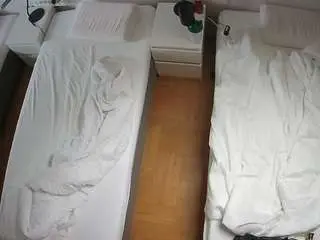 Camsoda Live Sex of voyeurcam-julmodels-bed-5
